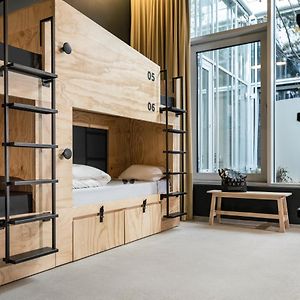 Dormitory Room Mixed
